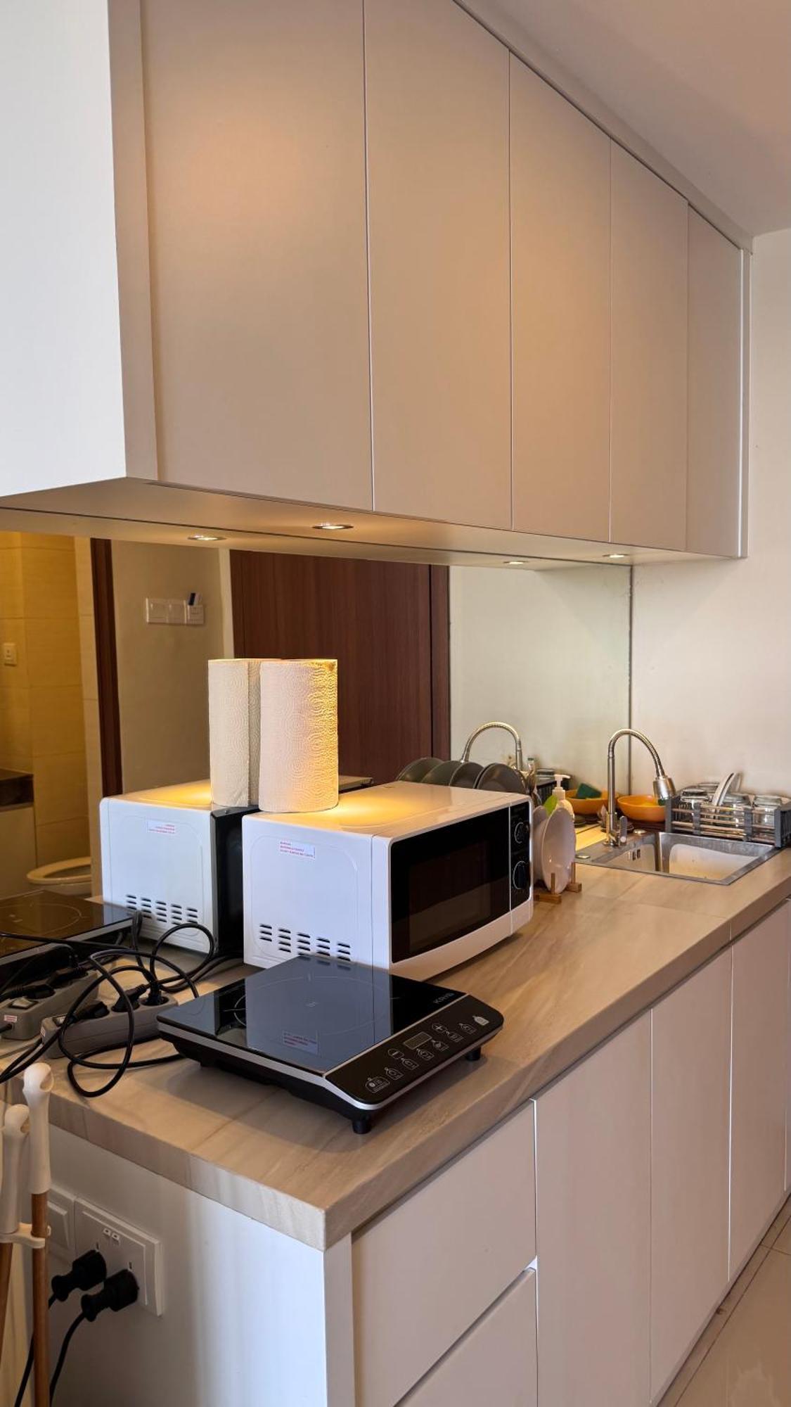 Nagoya Thamrin Apartment High Floor With View Eksteriør billede
