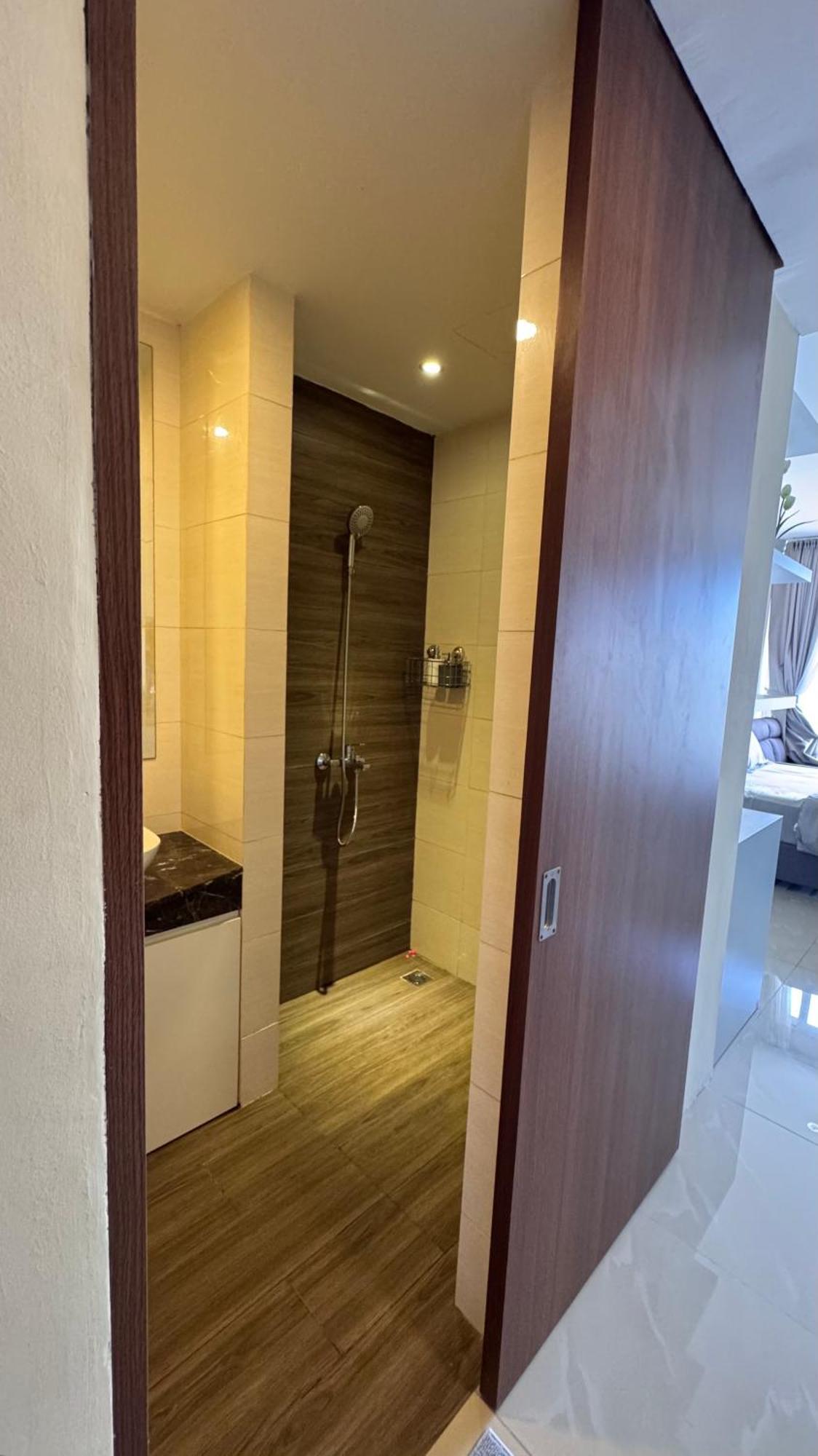 Nagoya Thamrin Apartment High Floor With View Eksteriør billede