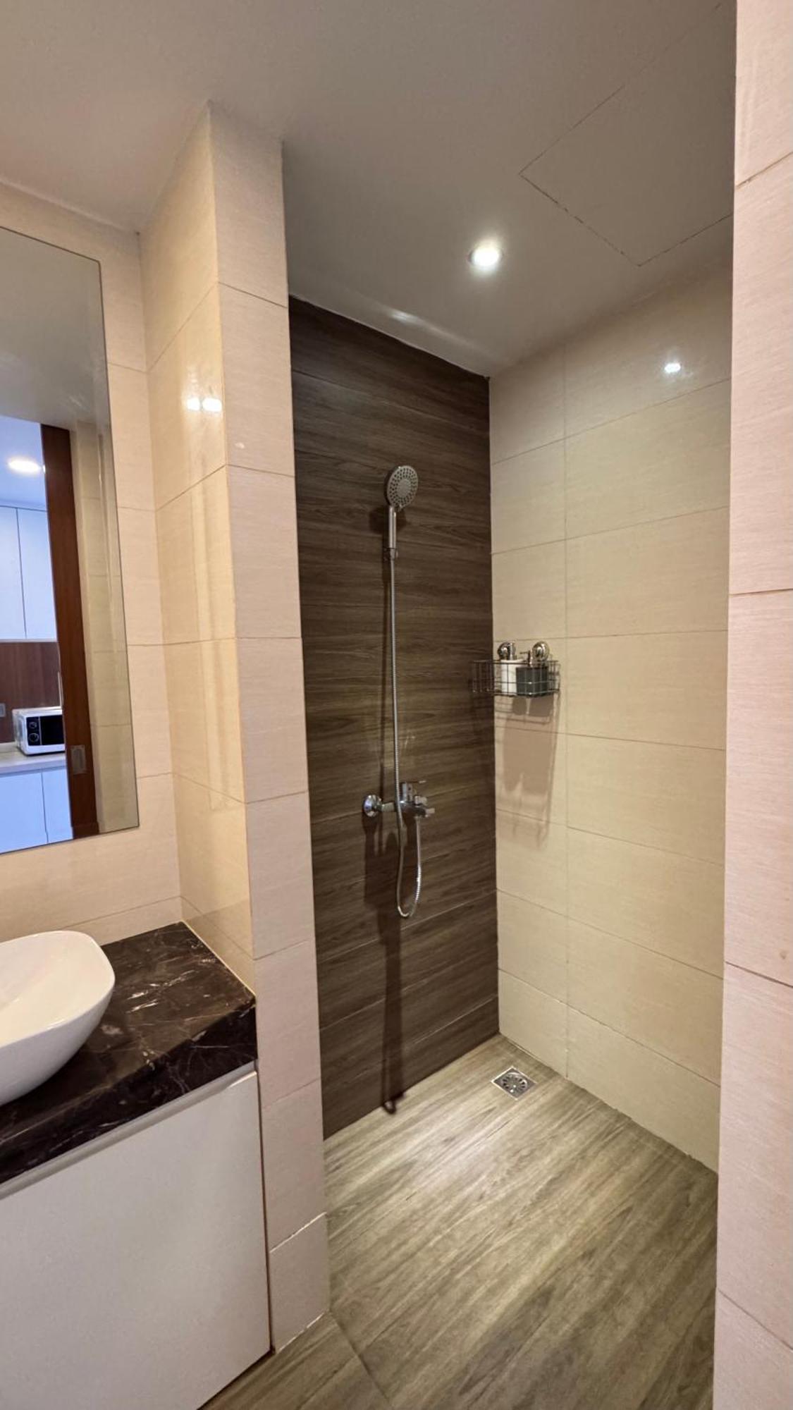 Nagoya Thamrin Apartment High Floor With View Eksteriør billede